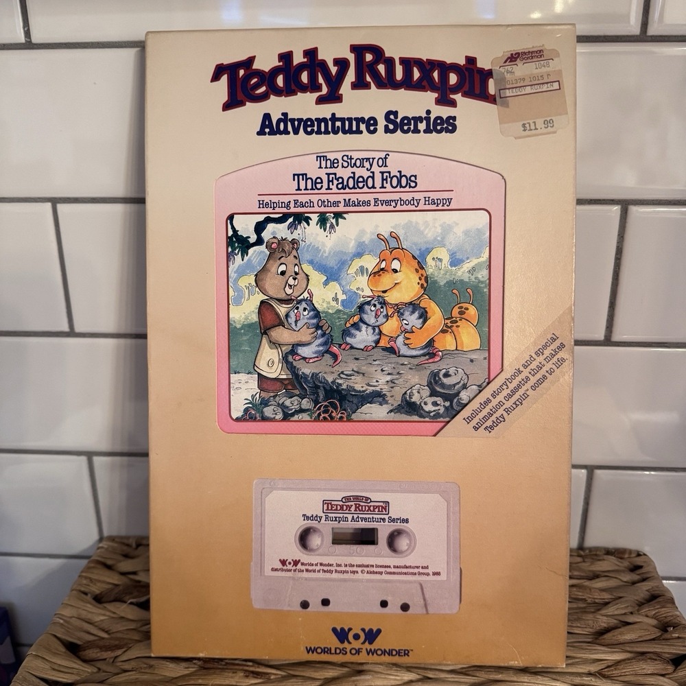Teddy Ruxpin Worlds Of Wonder STORY‎ OF THE FADED FOBS Book & Tape